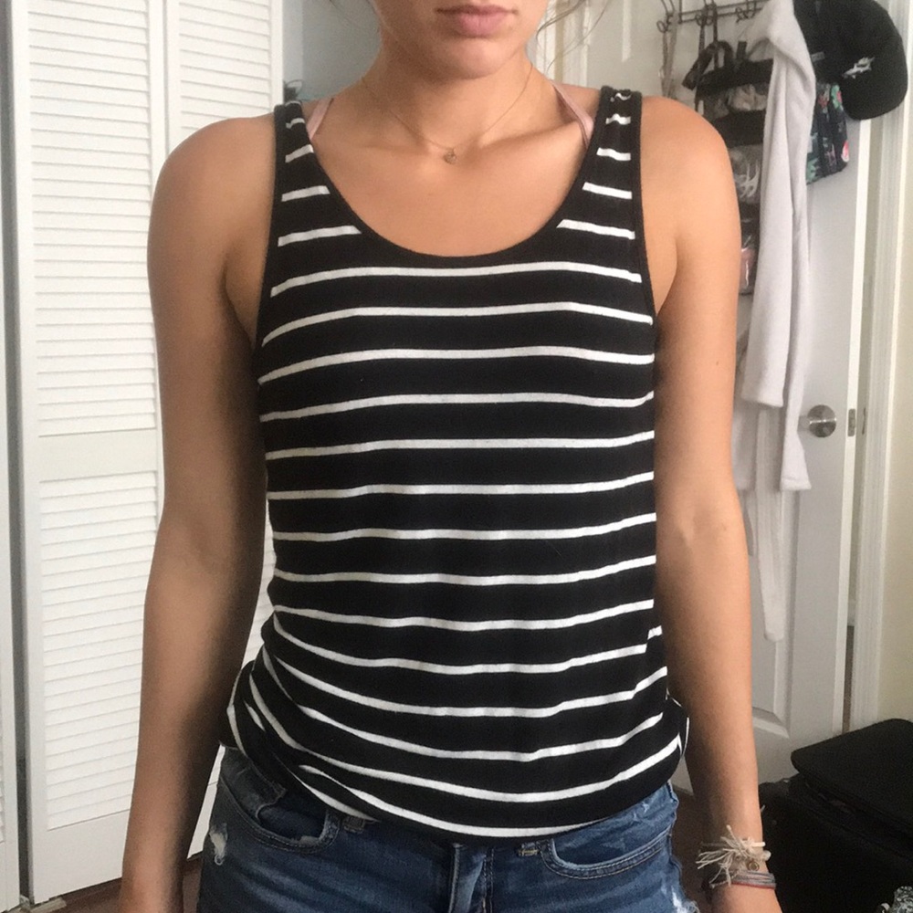 Black and white stripe tank top